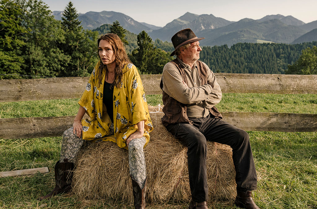 Zwei neue Filme abgedreht: Zimmer mit Stall