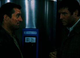 Geschafft: Jack Walsh (Robert de Niro, l.) gelingt es, den gesuchten Jonathan Mardukas (Charles Grodin, r.) dem FBI und der Mafia wegzuschnappen. Bild: Sender