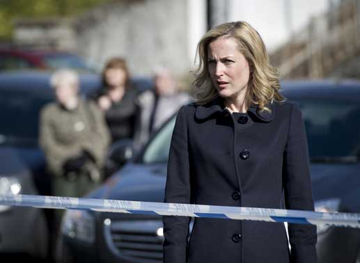 Die Polizistin Stella Gibson (Gilligan Anderson) am Tatort. Bild: Sender / Steffan Hill