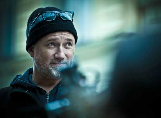 Regisseur David Fincher am Set von "Verblendung". Bild: Sender / Sony Pictures