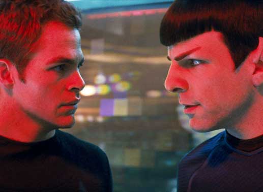 Chris Pine (James T. Kirk), Zachary Quinto (Spock). Bild: Sender
