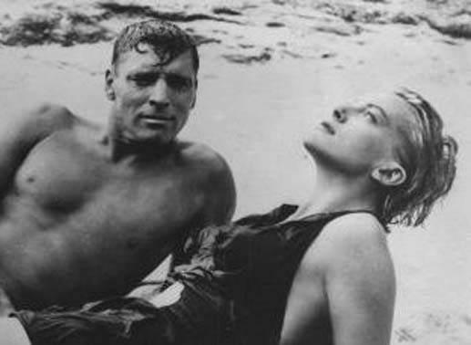 Burt Lancaster und Deborrah Kerr am Strand. Bild: Sender