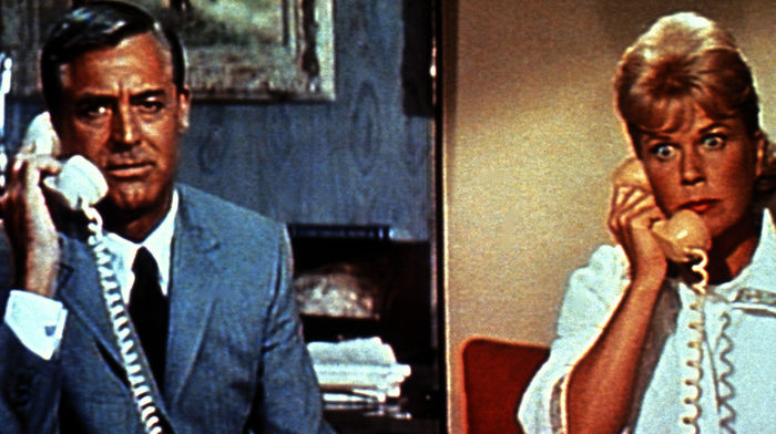 Doris Day und Cary Grant in „Ein Hauch von Nerz“, einer romantischen Hollywoodkomödie der alten Schule rund um Liebe, Sex und Treue. Bild: Sender /  rbb/MDR/DEGETO / Paramount Pictures