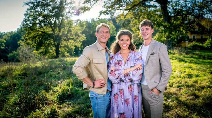 Sturm der Liebe 20. Staffel: Vincent Ritter (Martin Walde), Ana Alves (Soluna-Delta Kokol), Philipp Brandes (Robin Schick) Bild: Sender / ARD / Christof Arnold