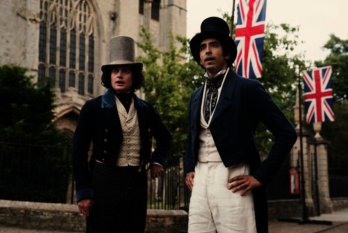 David Copperfield - Einmal Reichtum und zurück: David Copperfield (Dev Patel) mit seinem Jugendfreund James Steerforth (Aneurin Barnard). Bild: Sender /  BR / Dickensian Pictures, LLC and Channel Four Television Corporation / Dean Rogers