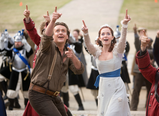 Horatio (Jason Segel) und Princess Mary (Emily Blunt).
Bild: 2010 Twentieth Century Fox