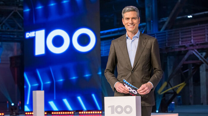 Die 100 - Was Deutschland bewegt: Moderator Ingo Zamperoni möchte mit 100 Menschen aus der Bevölkerung ins Gespräch kommen.
Bild: Sender / NDR / Axel Herzig