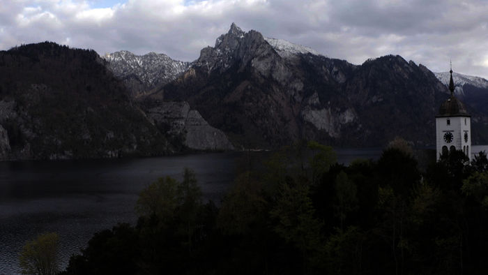 Blick auf den Traunstein. Bild: Sender / ORF / Clever Contents